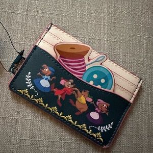 Disney credit card holder. Cinderella new with tags